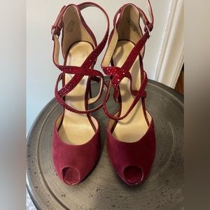 Red suede size 7.5 Nine West Heels with rhinestone straps